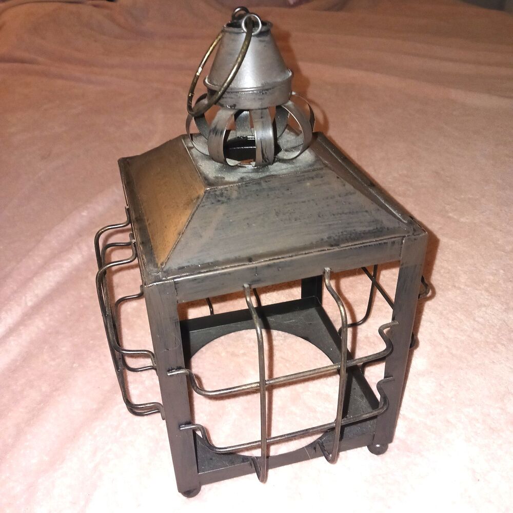 Primitive Style Metal Wire Lantern 11" With Handle No Glass Brown Bronze Color